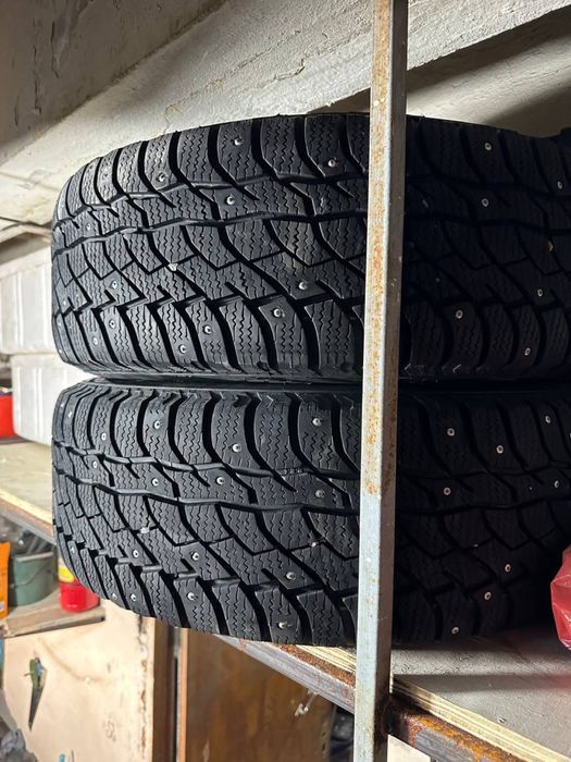 Зимние шины 235/55/18