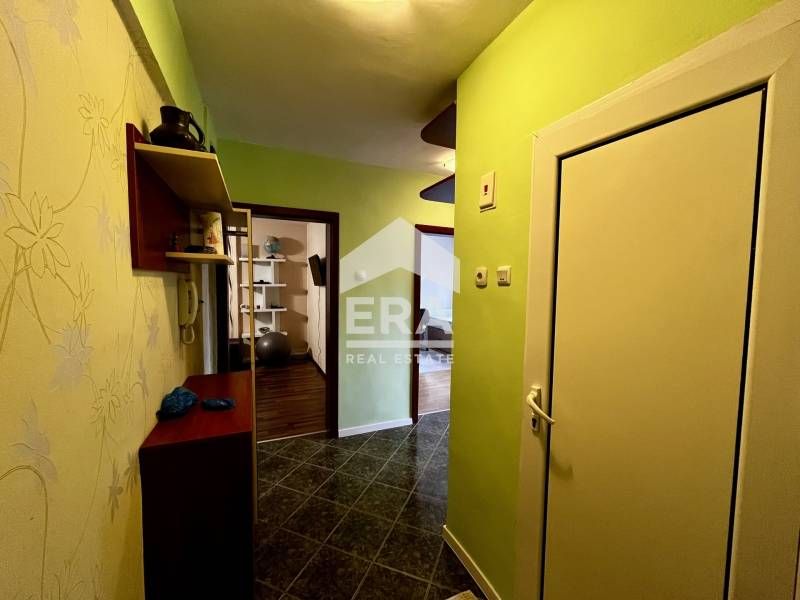 Дава се под наем Тристаен апартамент в Варна, Чайка - 60 кв.м за 548.25 € - Снимка #11