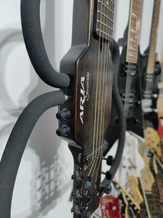 Chitara Silent Aria Sinsonido made in USA