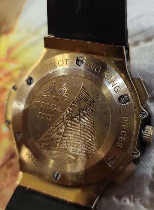 Соат сотилади HUBLOT срочна