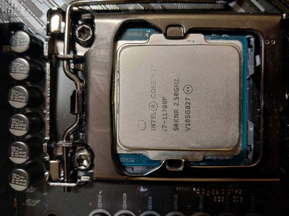 Intel Core i7 11700F + AsRock Z590 PG Velocita Wi-Fi