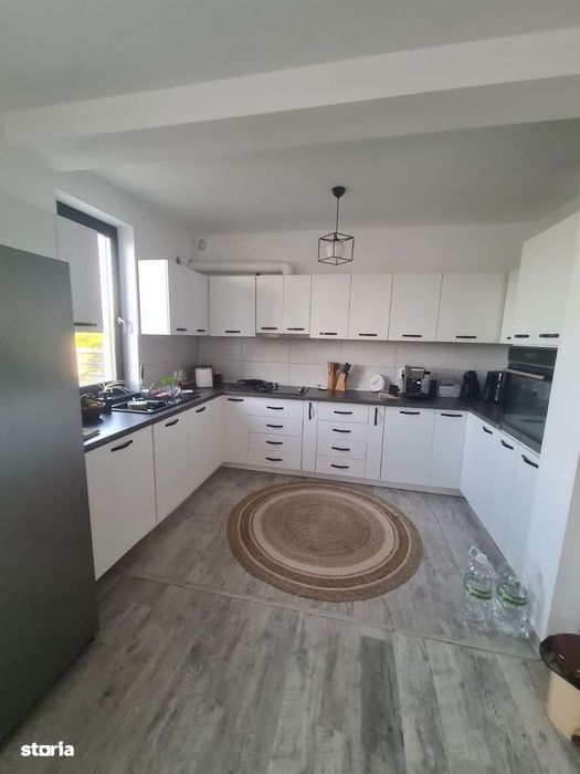 Carcea, Casa nouă cu 4 camere , mobilată complet și  365 mp curte