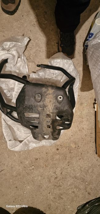 Piese motocicleta+anvelope Metzeler.