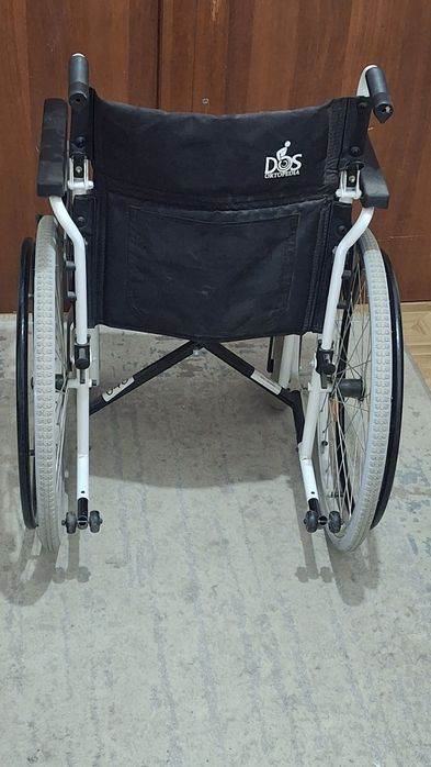 Инвалидная коляска
