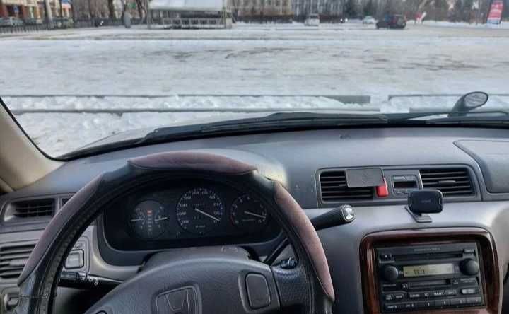 Hmda CR-V 2000год