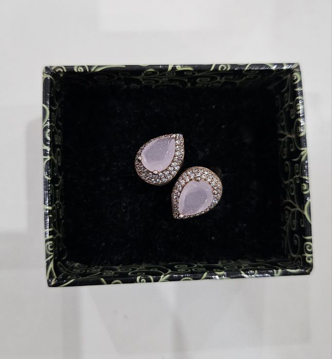 Дамски сребърен пръстен с розов кварц