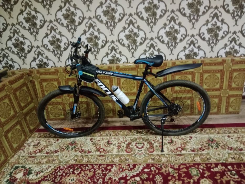 Велосипед Focus 21 29 почти новый жағдайы жақсы көп қолданылмаған күшт