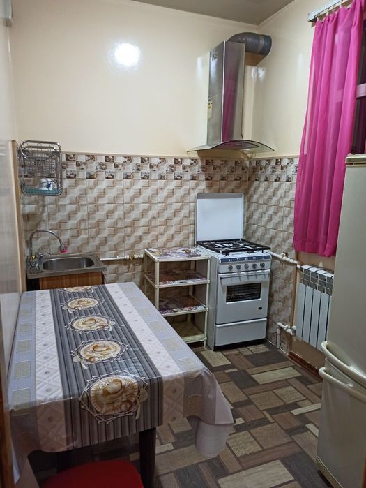 Сдается.1 комнатная квартира на Чиланзаре.19квартал ориентир.101 школа