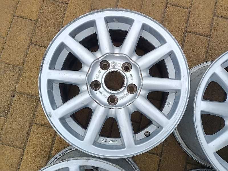 Продам оригинальные легкосплавные диски на автомашину Audi