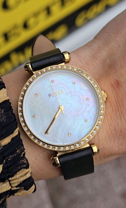 Ceas de Damă Fossil  - Quartz  - curea din piele  - CA NOU  !