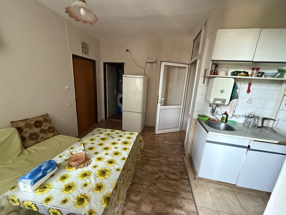 Тристаен апартамент