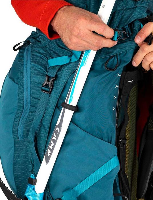 Туристическа чанта/раница за преходи 65 литра Osprey Atmos AG 65 backpack