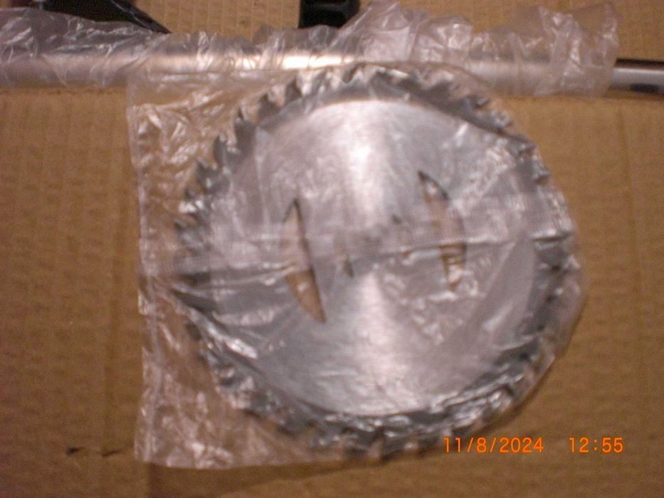 Електро Тример за косене с батерия и зарядно и регулираща се дръжка