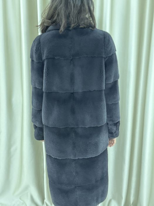 Продам норковаю шубу