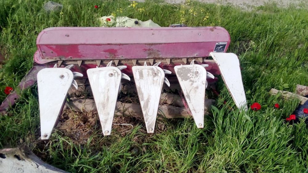 Zubr traktorcha sotiladi, Зубр трактор сотилади, комплекр жатка билан