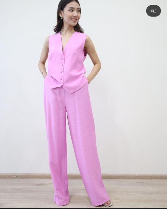 Брючный костюм 46 размер