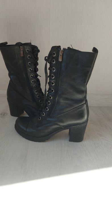 Дамски боти естествена кожа