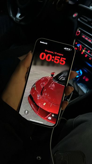 Срочно продаю айфон 13 (торг есть)