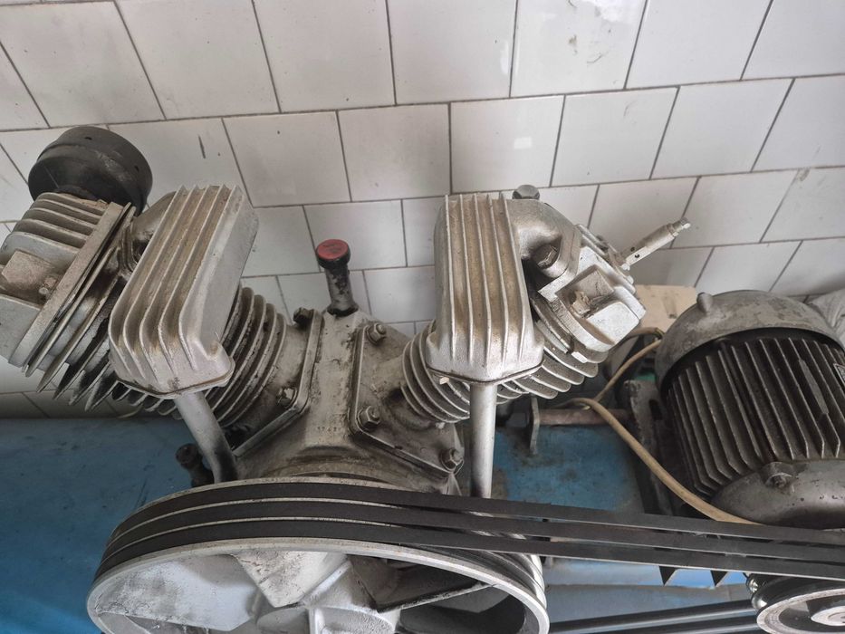 Compresor aer trifazic Profesional