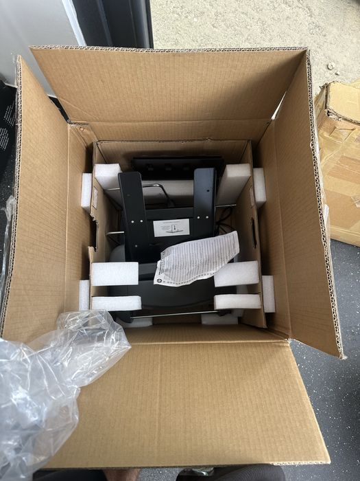 Intimus F-150 – Mașină automată de pliat documente