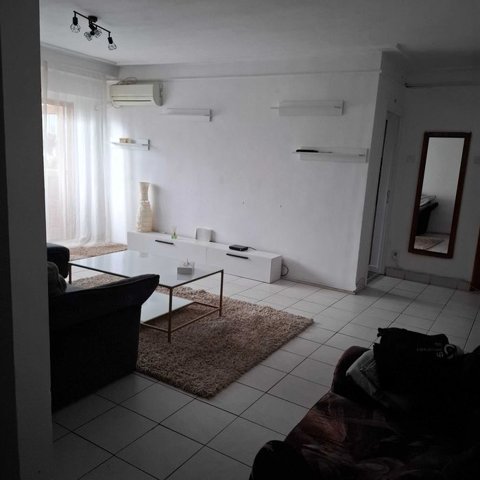 Proprietar persoana fizica. Apartament 3 camere, deasupra la Dorna Medical, Str. A. Panu, zona Centru civic, Palas