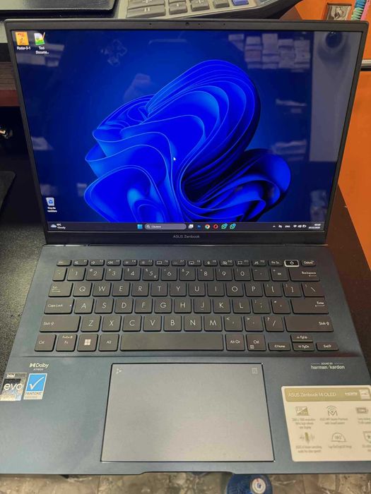 Hope Amanet P5-Laptop ASUS Zenbook 14 OLED ,i5-1240P /16 RAM / 500 SSD
