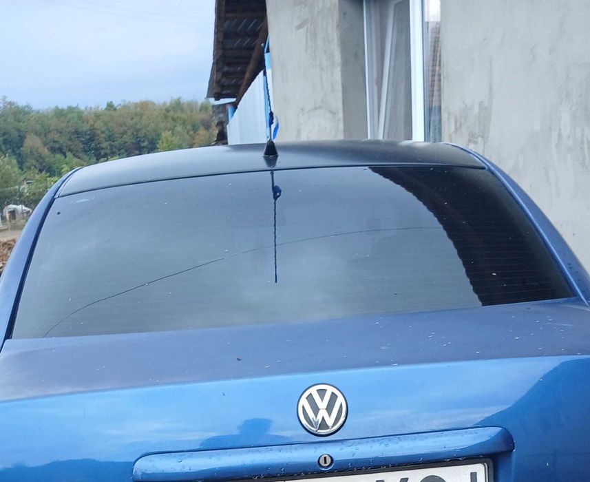 Vand pasat b5.5 cu toate actele in regulq