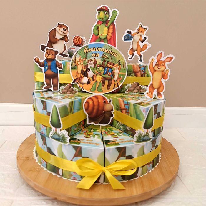 Картонена/хартиена торта с  пълнеж