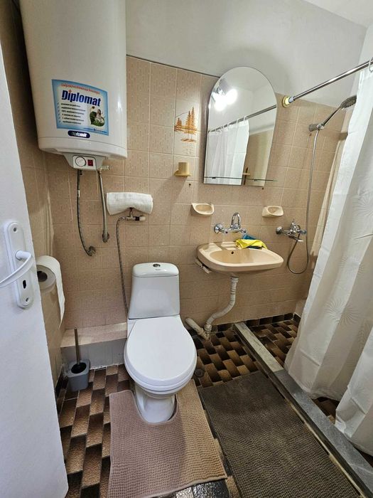 Тристаен до пазар Чаталджа - 600 Евро