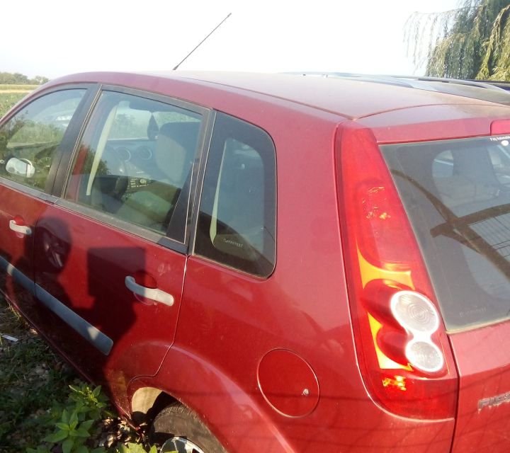 Conducta vacuum 3S612420AA Ford Fiesta a 5-a generatie