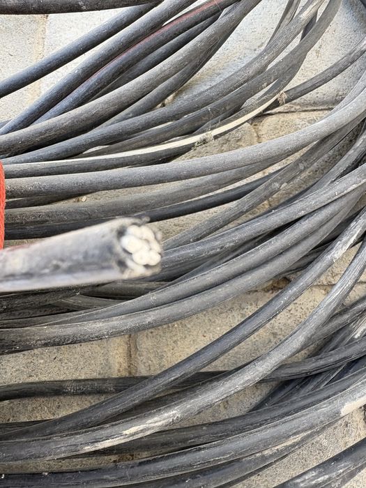 Кабель б/у продам