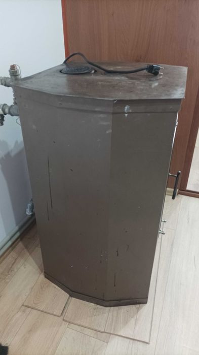 Камина за твърдо гориво с водна риза