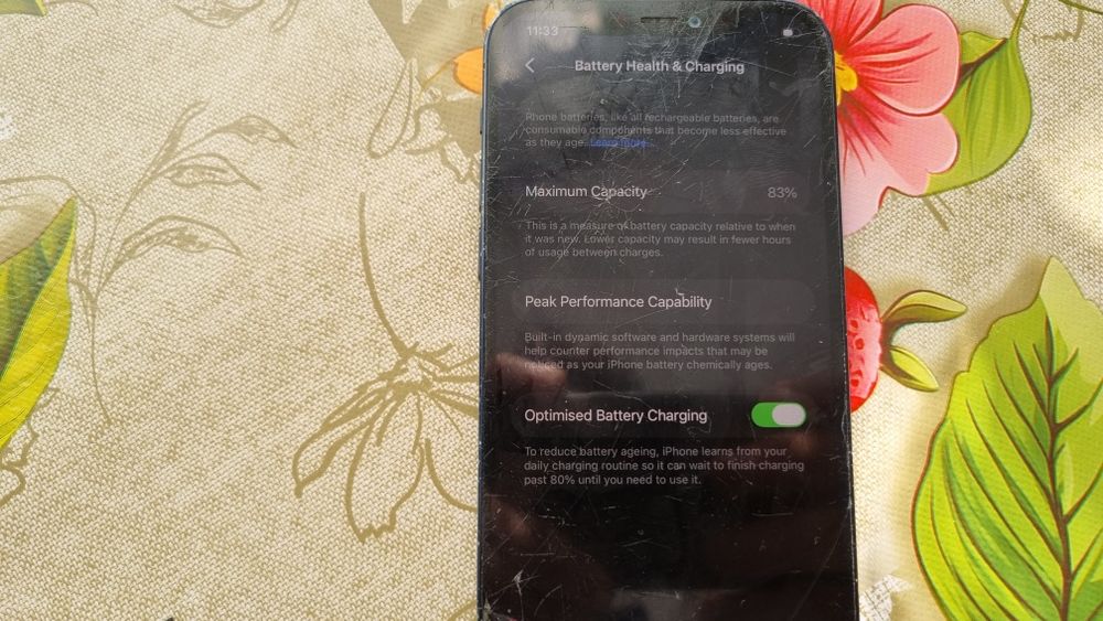 Telefon iphone 12 64gb semi defect