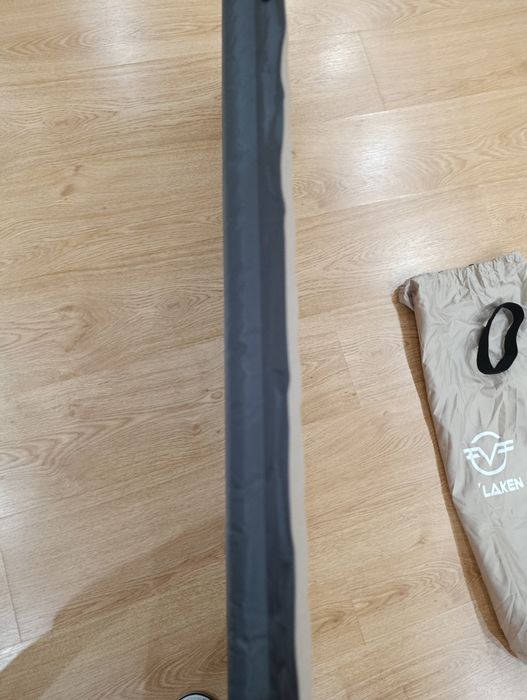 Самонадувнои матрас.