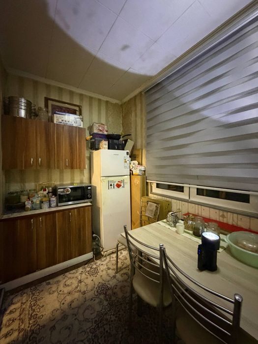 Юнусабад 10квартал 1в2/3/5 46 кв.м хороший ремонт срочно