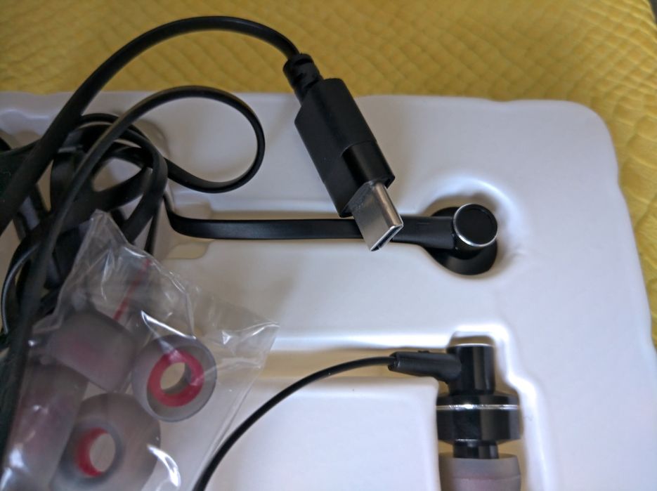 Стерео слушалки с кабел RIVERSONG