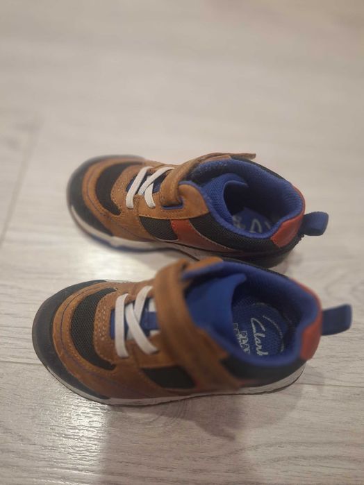 3броя Детски обувки номер 25/26 и половина