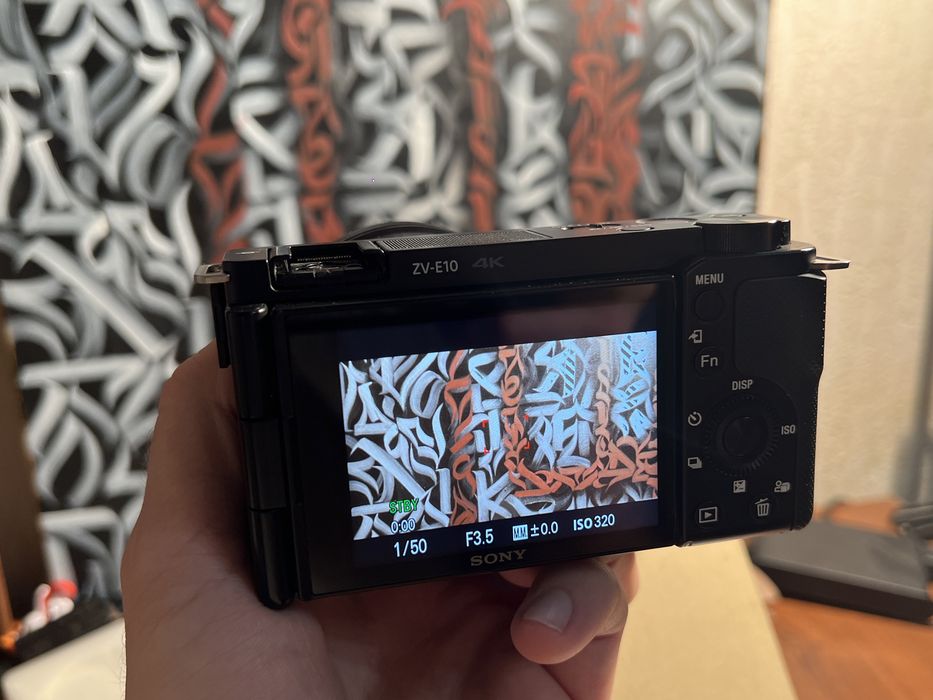 SONY ZV-E10 + 18-50 kit