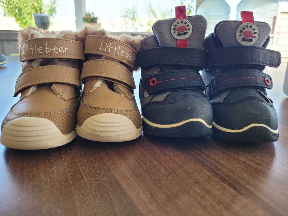 Papuci copii in stare f buna- marimea 22