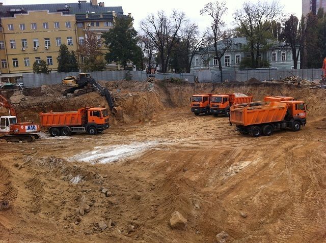 Услуга экскаватор 210