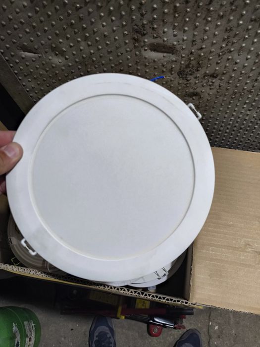 Лед панели различни видове