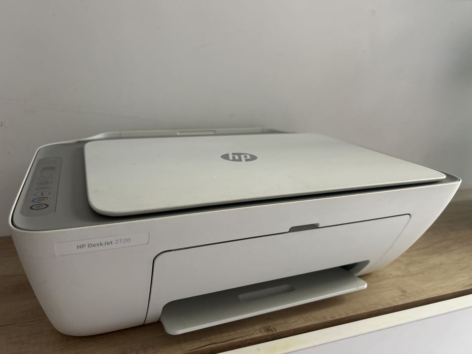 Imprimanta HP Deskjet 2720