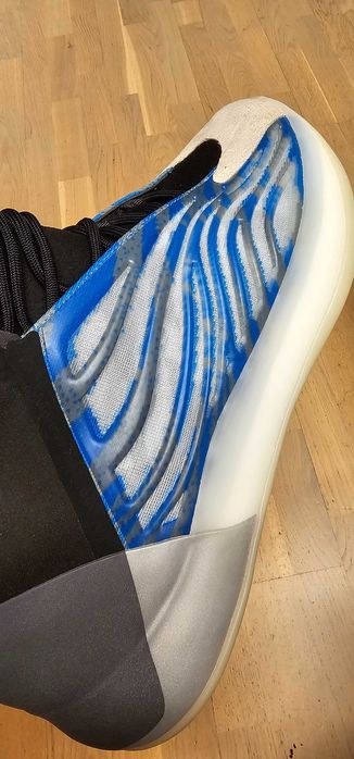 Adidas Yeezy QNTM Frozen Blue - НОВИ, светят в тъмното, номер 47 1/3