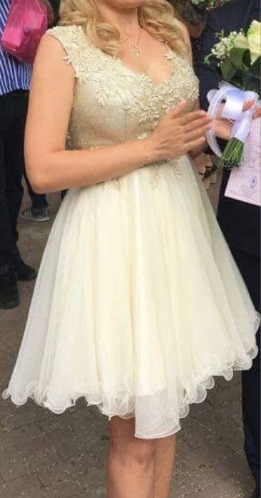 Rochie de ocazie crem