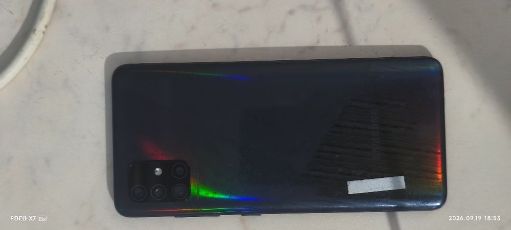 Продам Samsung Galaxy A51