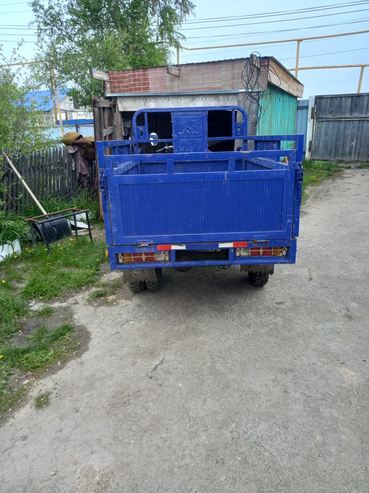 Муравейник синий