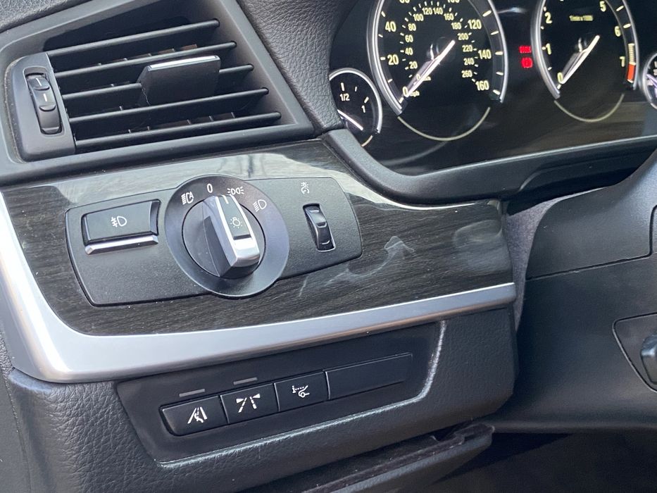 Продам бмв 535xi