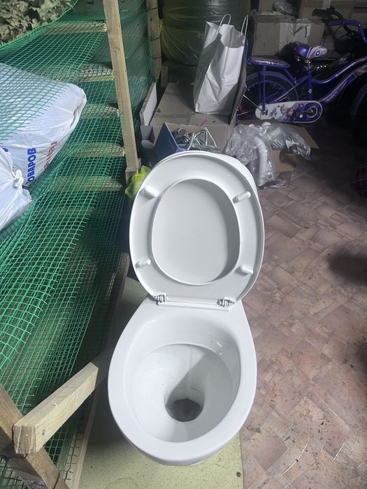 Продам унитаз бу