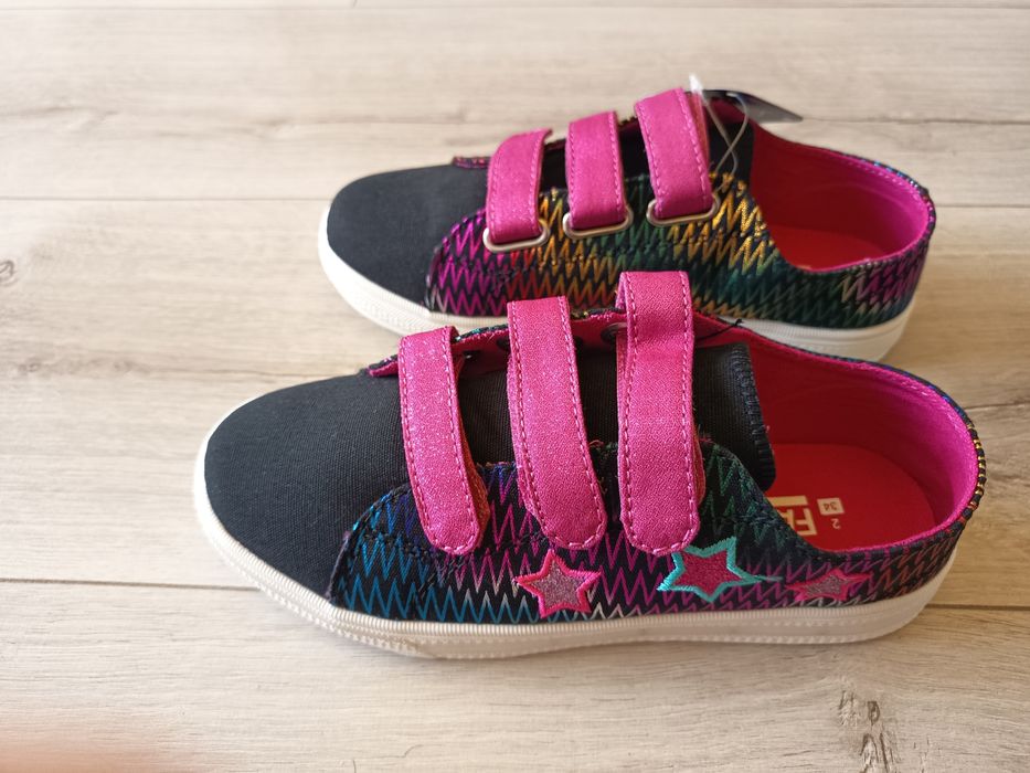 Нови детски маратонки Fabric /Светещи