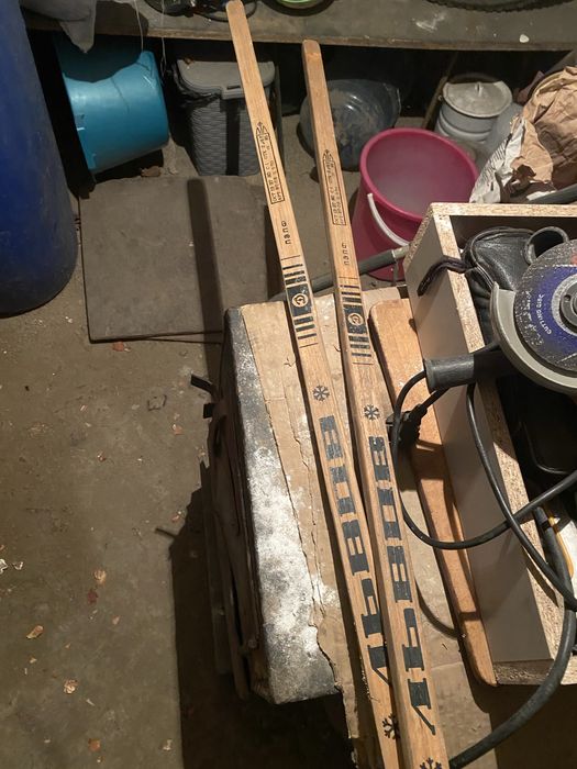 Продам клюшку легендарный